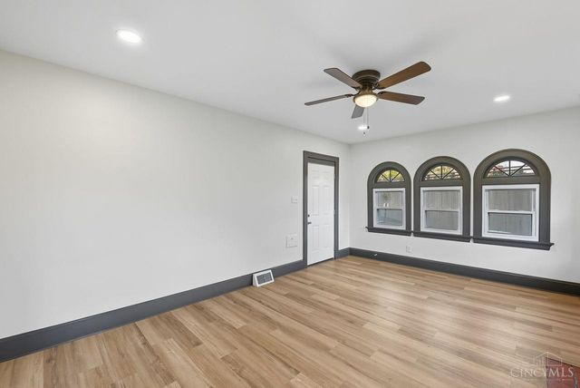 2235 Crane Avenue, Cincinnati, OH 45207