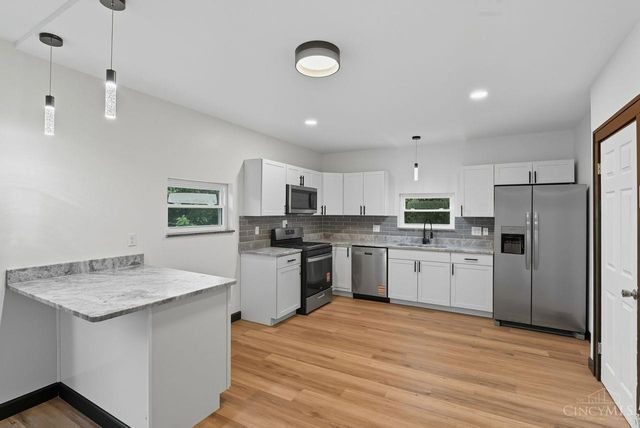 2235 Crane Avenue, Cincinnati, OH 45207