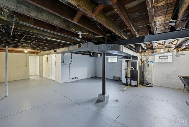 2235 Crane Avenue, Cincinnati, OH 45207