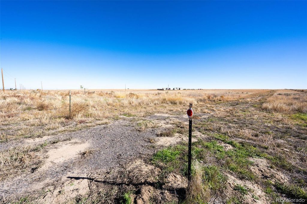 Deter Winter Road, Denver, CO 80229