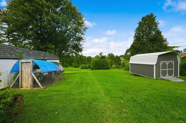 110 Robbie Drive, Lawrenceburg, KY 40342