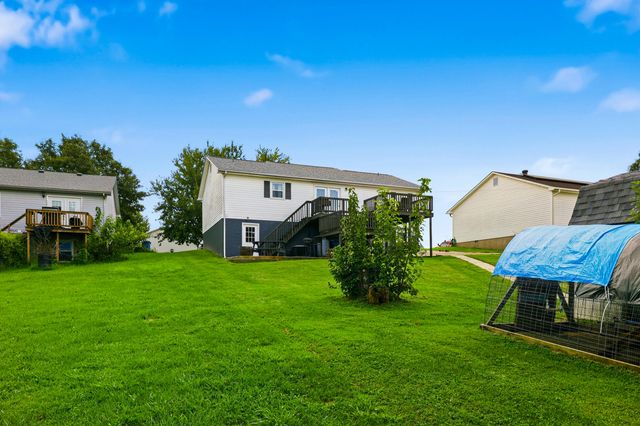 110 Robbie Drive, Lawrenceburg, KY 40342