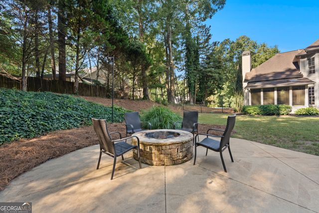165 Browns Crossing Drive, Fayetteville, GA 30215