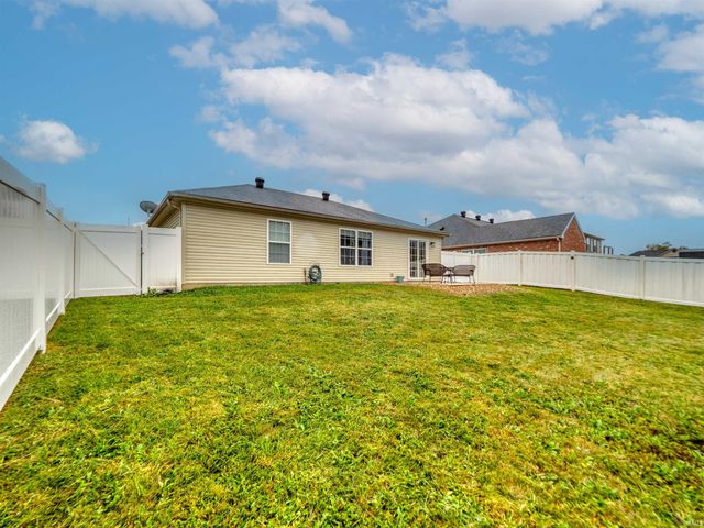 3530 Bronson Lane, Evansville, IN 47711