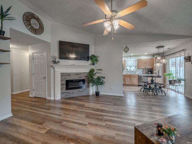 3530 Bronson Lane, Evansville, IN 47711