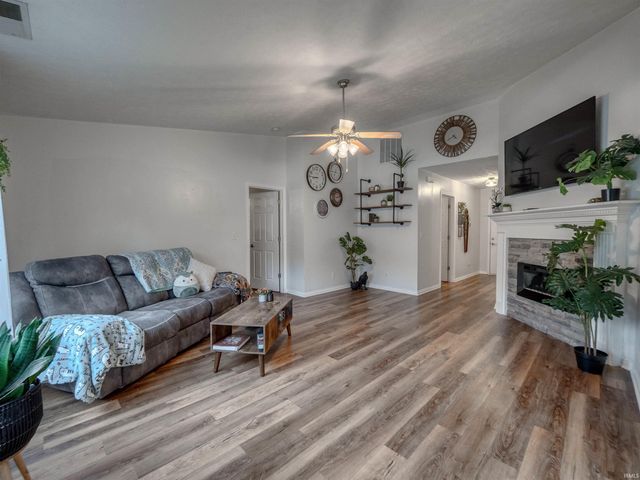 3530 Bronson Lane, Evansville, IN 47711