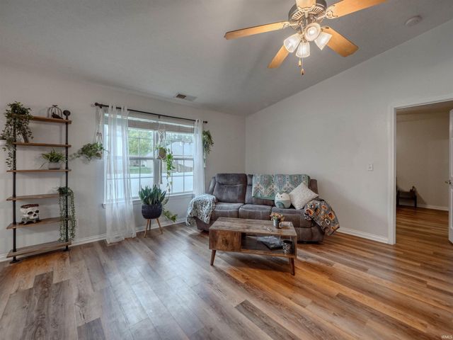 3530 Bronson Lane, Evansville, IN 47711