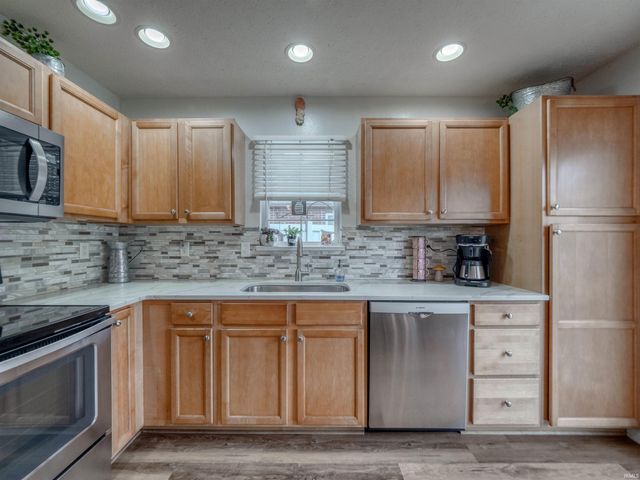 3530 Bronson Lane, Evansville, IN 47711