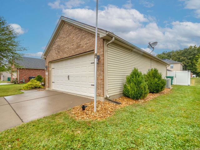 3530 Bronson Lane, Evansville, IN 47711