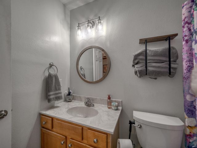 3530 Bronson Lane, Evansville, IN 47711