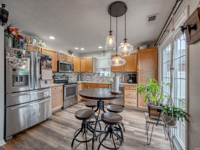 3530 Bronson Lane, Evansville, IN 47711