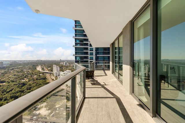 1300 S Miami Ave 3406, Miami, FL 33130