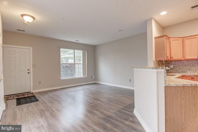 7700 DUNEIDEN LN, Manassas, VA 20109