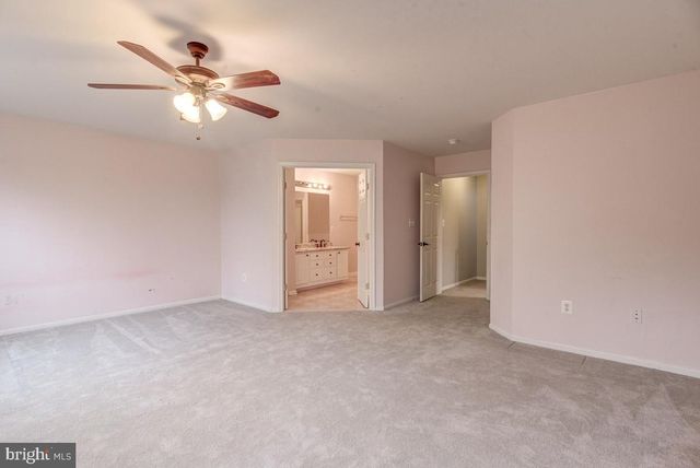 7700 DUNEIDEN LN, Manassas, VA 20109