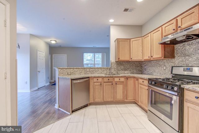 7700 DUNEIDEN LN, Manassas, VA 20109