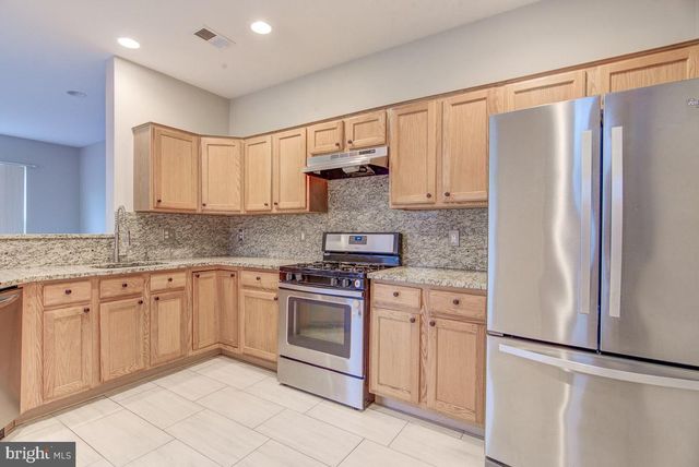 7700 DUNEIDEN LN, Manassas, VA 20109