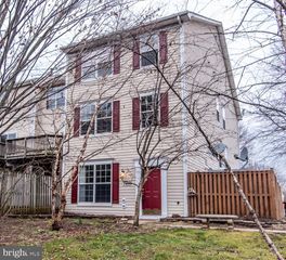 7700 DUNEIDEN LN, Manassas, VA 20109