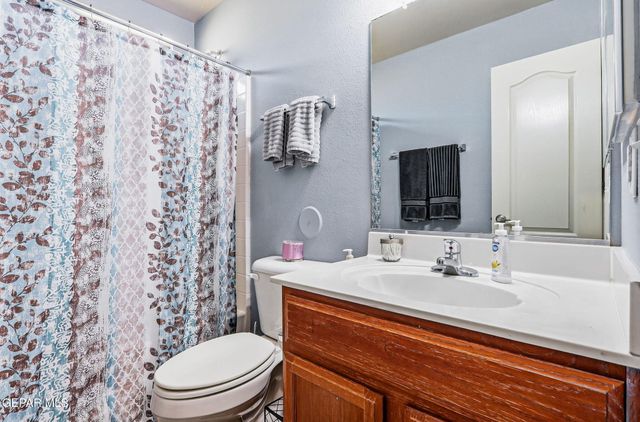 236 FLOR AZUCENA Drive, Socorro, TX 79927