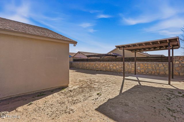236 FLOR AZUCENA Drive, Socorro, TX 79927