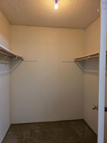 4113 Brookfield Dr, Sacramento, CA 95823