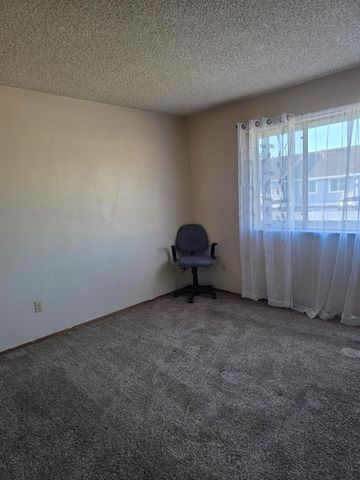 4113 Brookfield Dr, Sacramento, CA 95823
