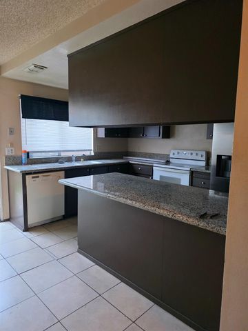 4113 Brookfield Dr, Sacramento, CA 95823