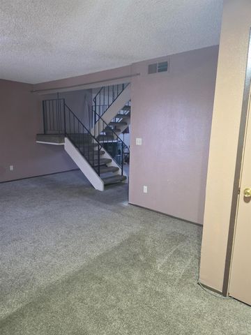 4113 Brookfield Dr, Sacramento, CA 95823