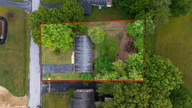 114 Dogwood Village Road, Jonesborough, TN 37659