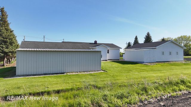 3520 W Kochville Road, Kochville Twp, MI 48604