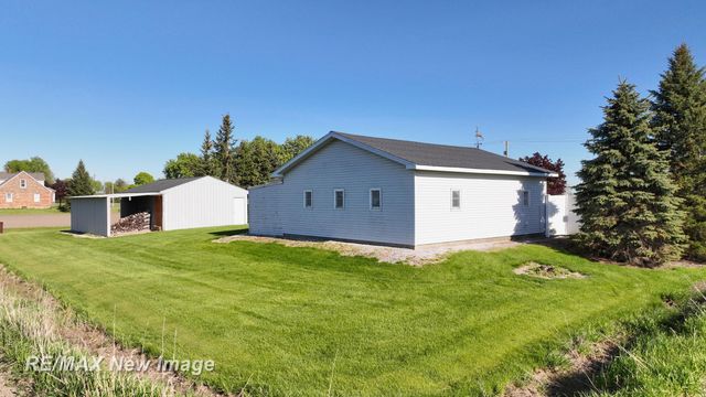 3520 W Kochville Road, Kochville Twp, MI 48604