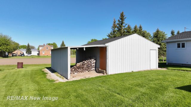 3520 W Kochville Road, Kochville Twp, MI 48604