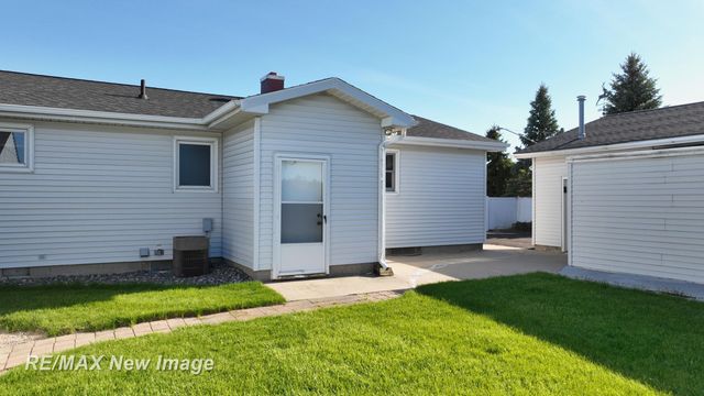 3520 W Kochville Road, Kochville Twp, MI 48604