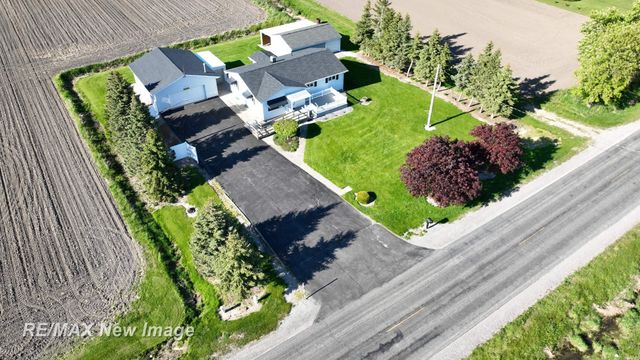 3520 W Kochville Road, Kochville Twp, MI 48604