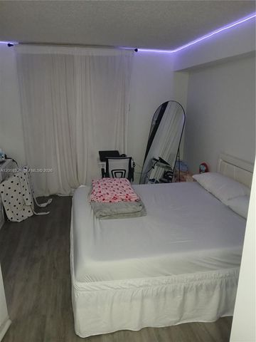 5085 NW 7th St 1007, Miami, FL 33126