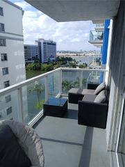 5085 NW 7th St 1007, Miami, FL 33126