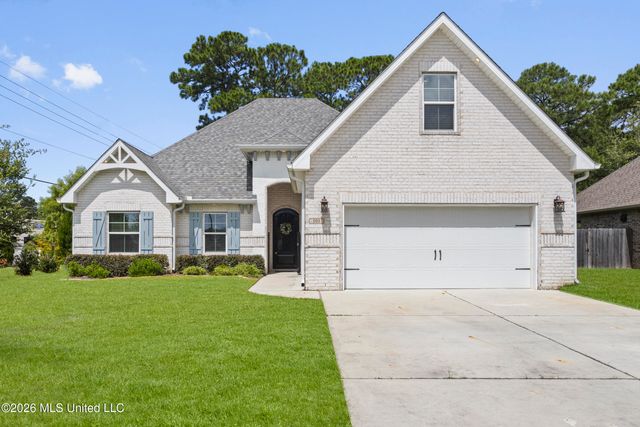 101 Spanish Cove Drive, Ocean Springs, MS 39564