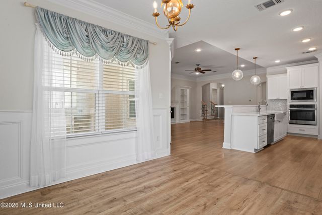 101 Spanish Cove Drive, Ocean Springs, MS 39564