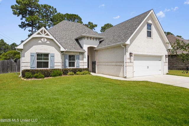 101 Spanish Cove Drive, Ocean Springs, MS 39564