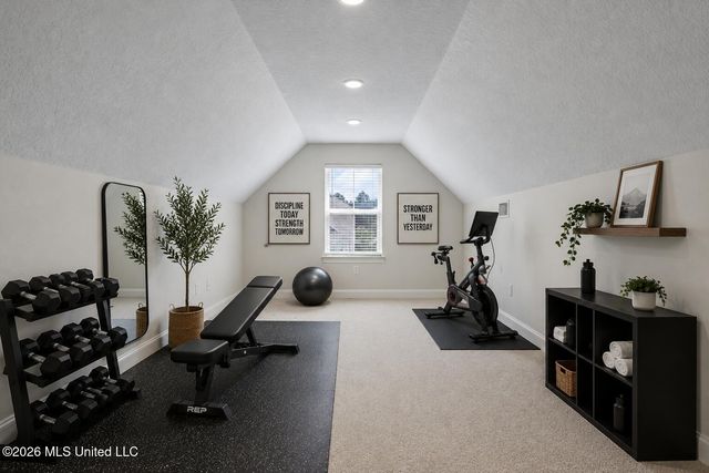 101 Spanish Cove Drive, Ocean Springs, MS 39564