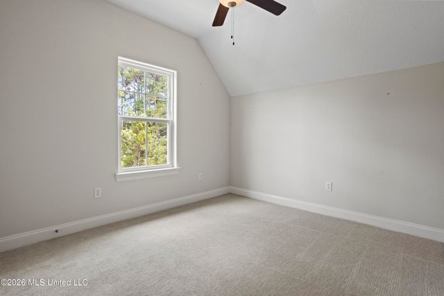 101 Spanish Cove Drive, Ocean Springs, MS 39564