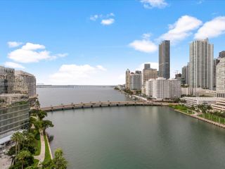 701 Brickell Key Blvd 301, Miami, FL 33131