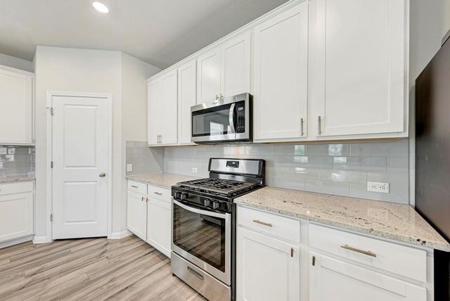 1021 Lone Peak WAY, Dripping Springs, TX 78620