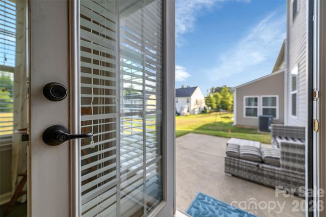 2745 Cypress Oak Lane, Gastonia, NC 28056