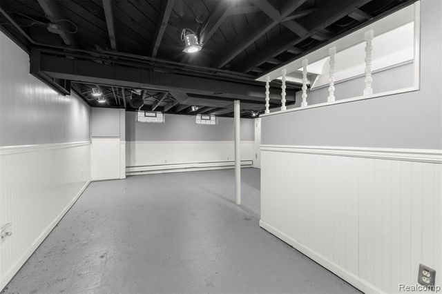 25117 Colgate Street, Dearborn Heights, MI 48125