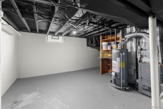 25117 Colgate Street, Dearborn Heights, MI 48125