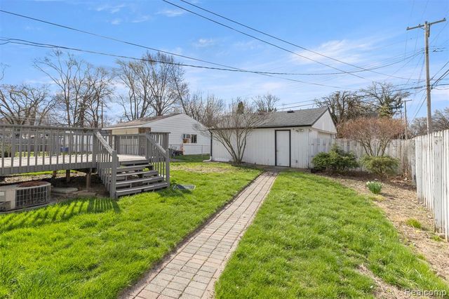 25117 Colgate Street, Dearborn Heights, MI 48125