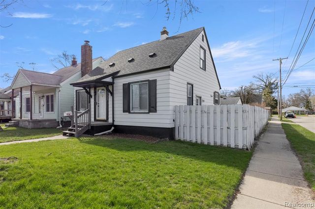 25117 Colgate Street, Dearborn Heights, MI 48125