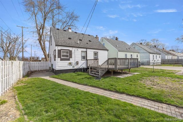 25117 Colgate Street, Dearborn Heights, MI 48125