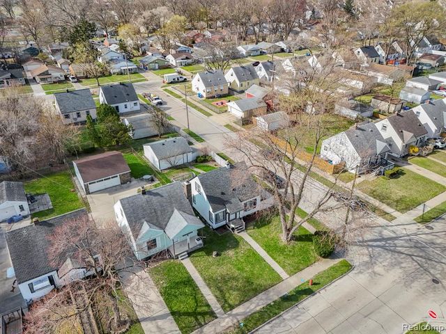 25117 Colgate Street, Dearborn Heights, MI 48125