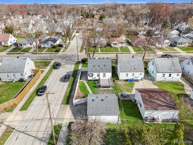 25117 Colgate Street, Dearborn Heights, MI 48125